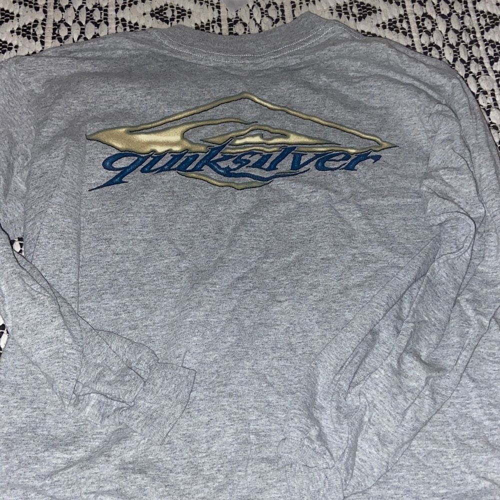 quicksilver tee